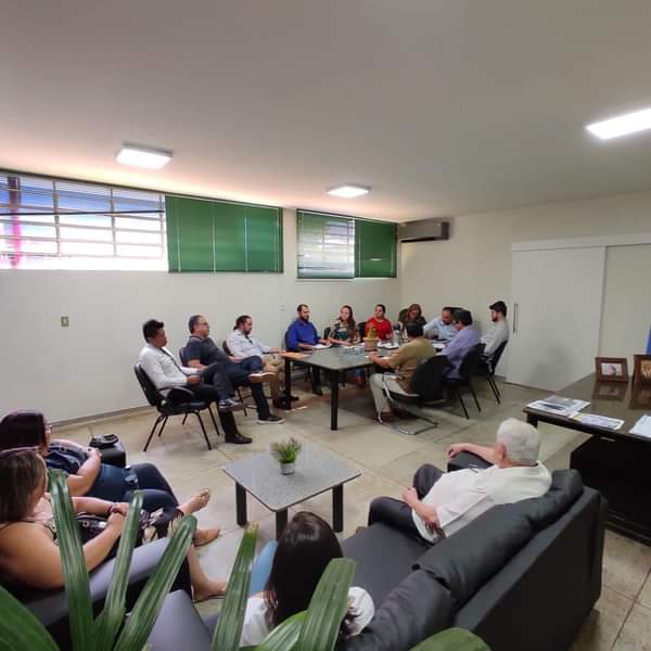 Prefeitura Municipal de Rio Verde Promove Diálogo Construtivo com Sindicato e Comissão da Enfermagem.